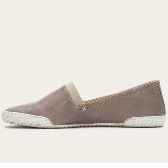 Frye Grey Melanie Slip On Flats Sneakers 9.5 - Picture 13 of 13